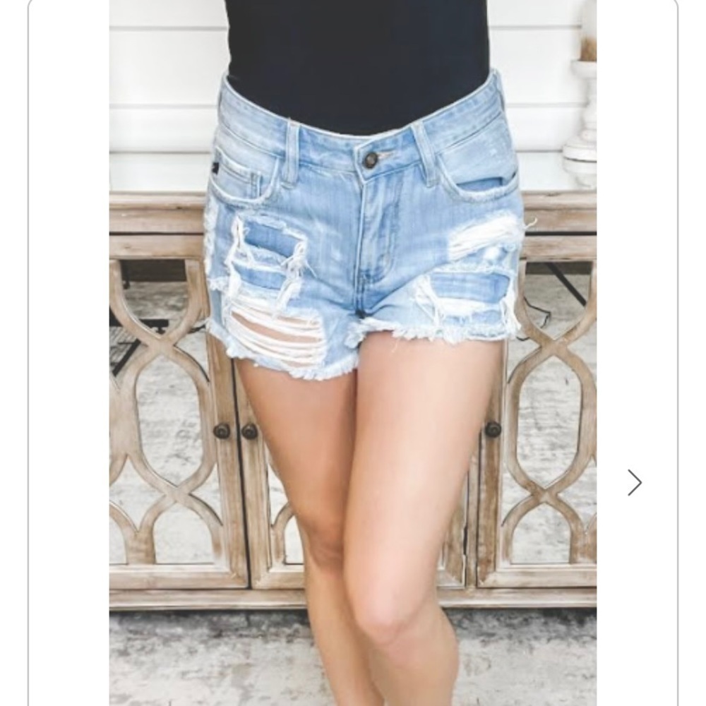 KanCan Sz 1 Alyse High Rise Denim Festival Shorts Distressed 100% Cotton Cutoffs